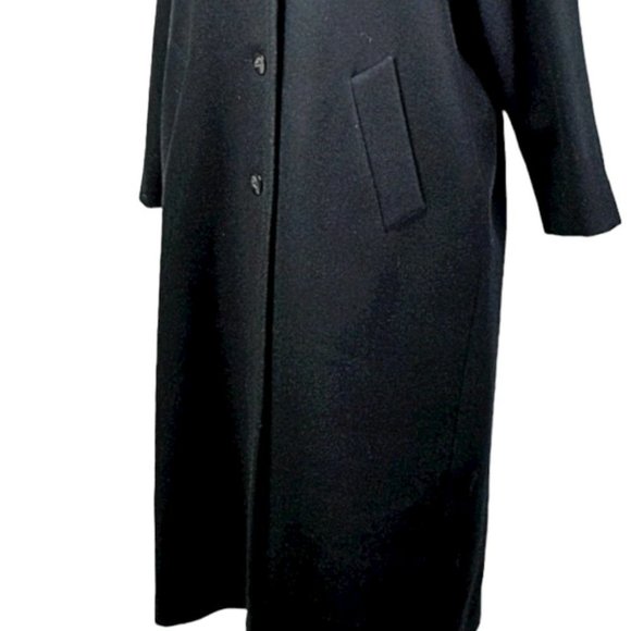 Stephanie Mathew’s Long Black Wool Coat - Picture 6 of 12